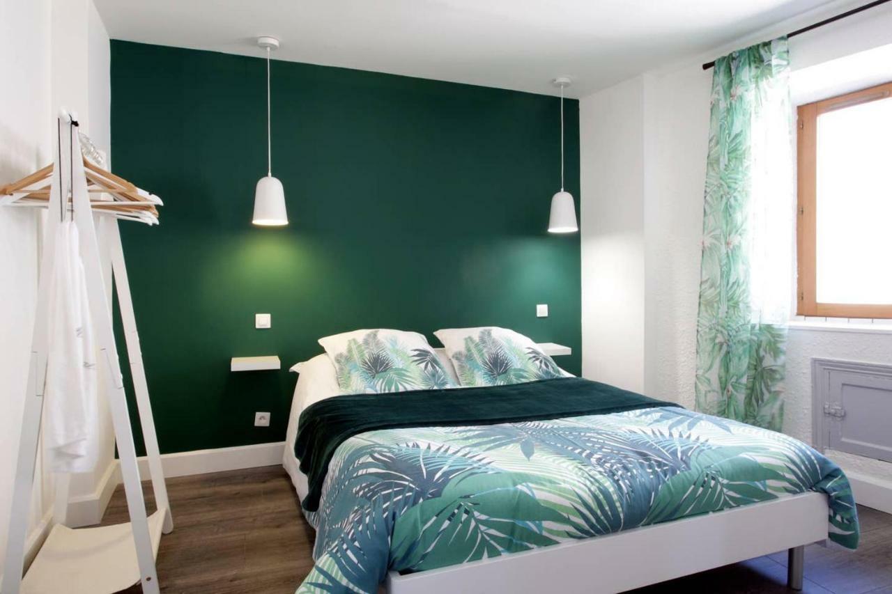 Les Gites De Laure - L'Or Vert, Appartement Avec Vue Sur Le Chateau, Parking Prive, Climatisation, Netflix, A 160 M De La Cite Medievale Carcassonne Buitenkant foto